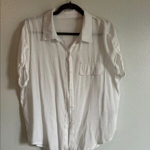 Classic White Women’s button down blouse 1XL